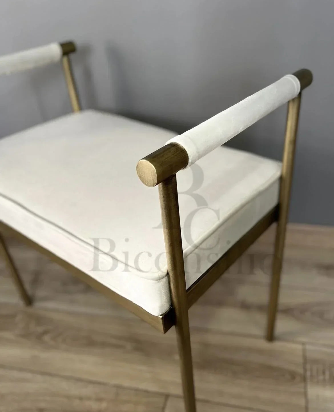 BİCONSİLİO HELEN ESKİTME ALTIN BENCH