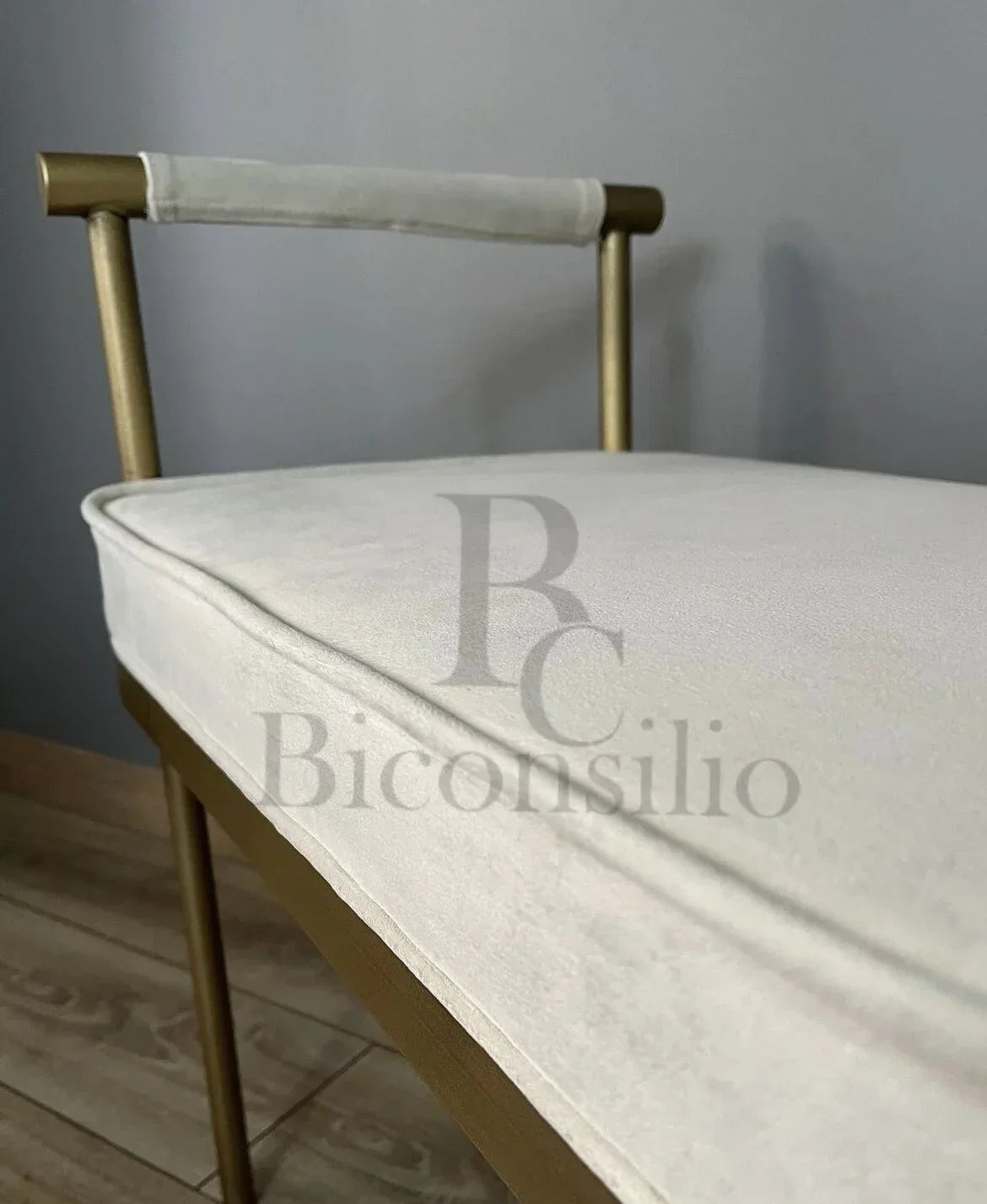 BİCONSİLİO HELEN ESKİTME ALTIN BENCH