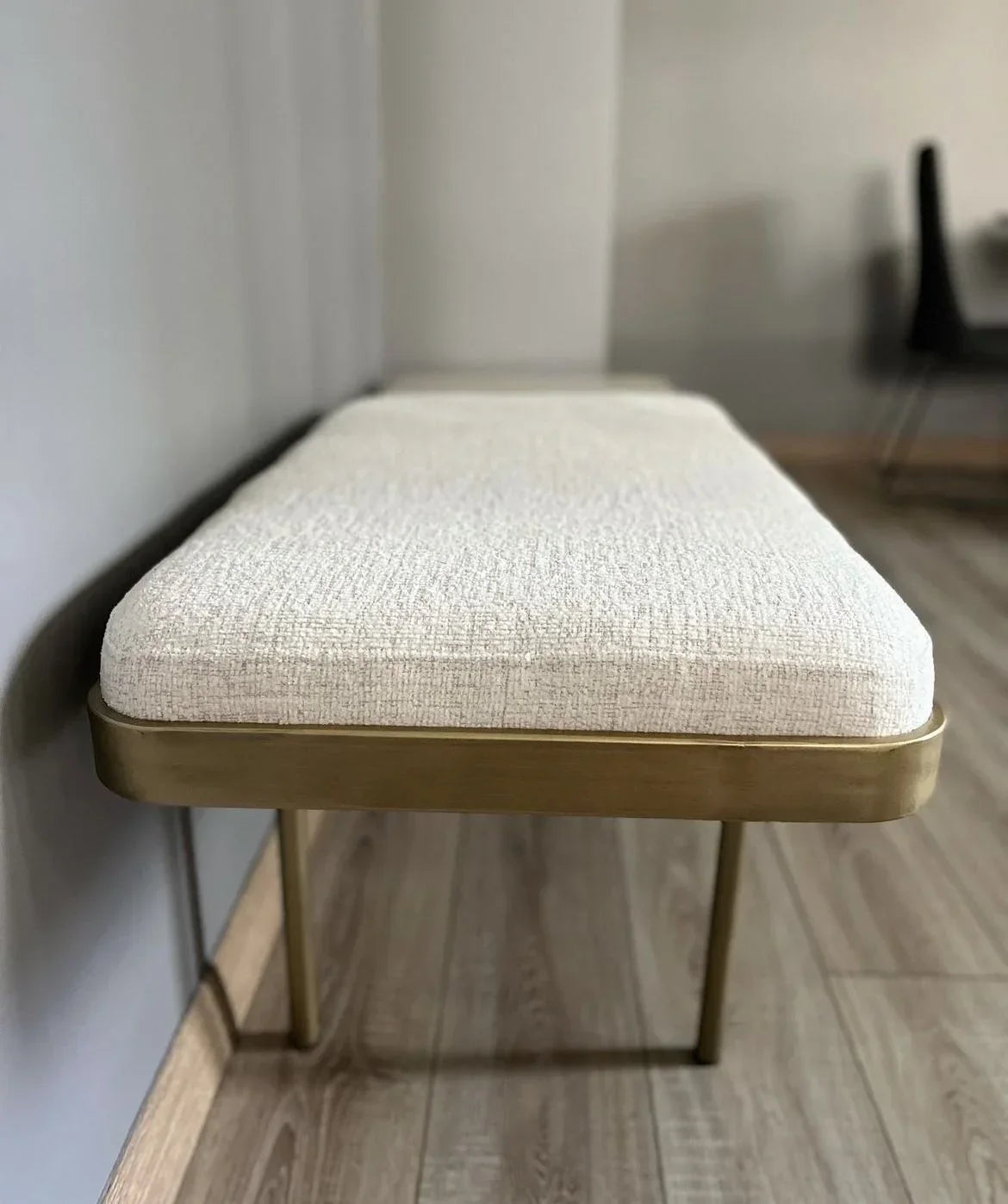 BİCONSİLİO MERMER BENCH